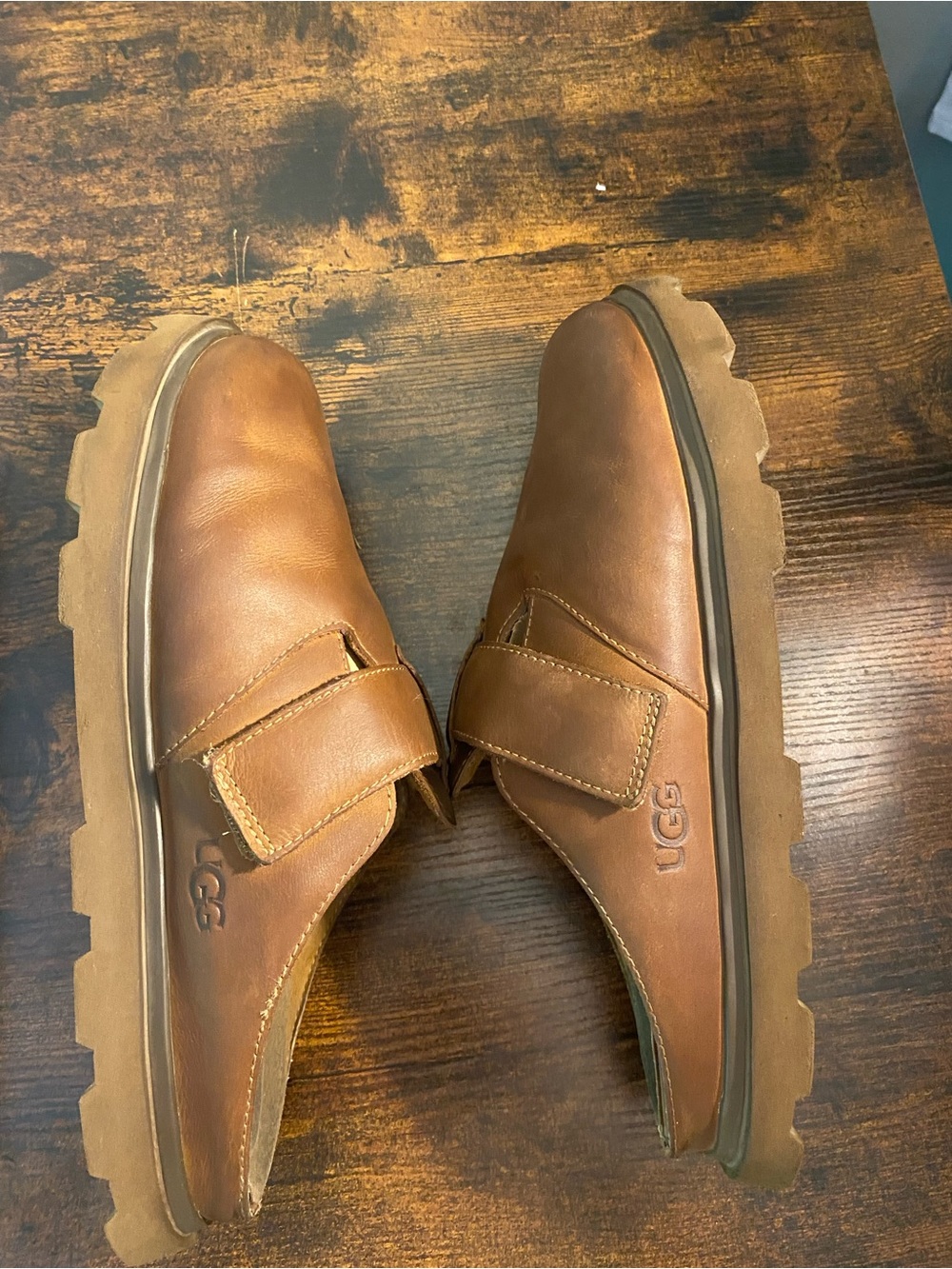 UGG Men's Solano Clogs